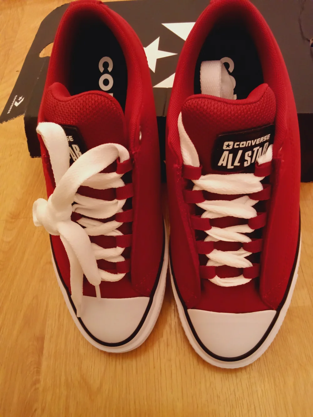 Converse/Chuck Taylor All Star Luw Puff - Red/Unisex/ Size Men'8.5- Women's 10 - Picture 2 of 10